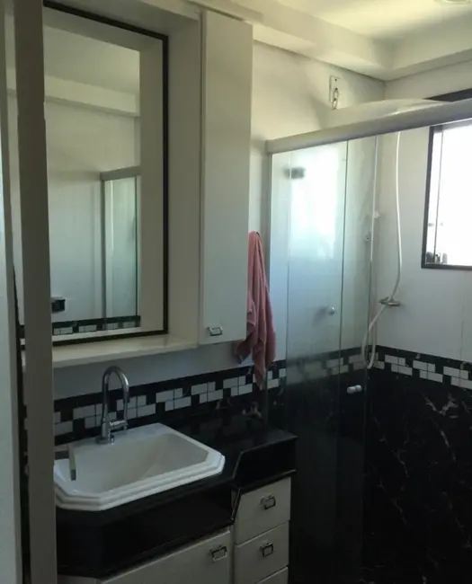 Foto 9 de Cobertura com 3 quartos à venda, 200m2 em Braga, Cabo Frio - RJ