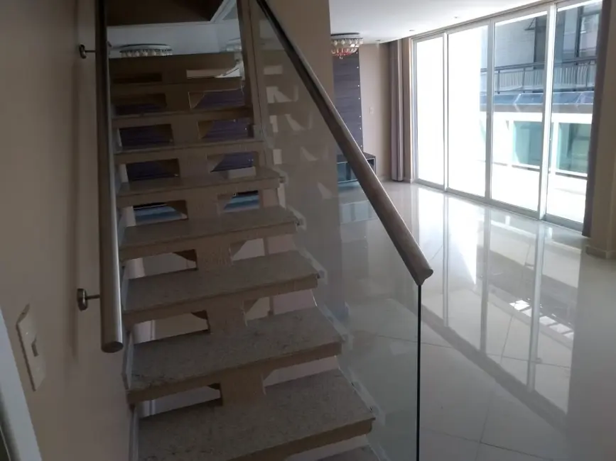 Cobertura com 4 quartos à venda, 232m2 em Braga, Cabo Frio - RJ - imagem 9 Foto 9 de Cobertura com 4 quartos à venda, 232m2 em Braga, Cabo Frio - RJ