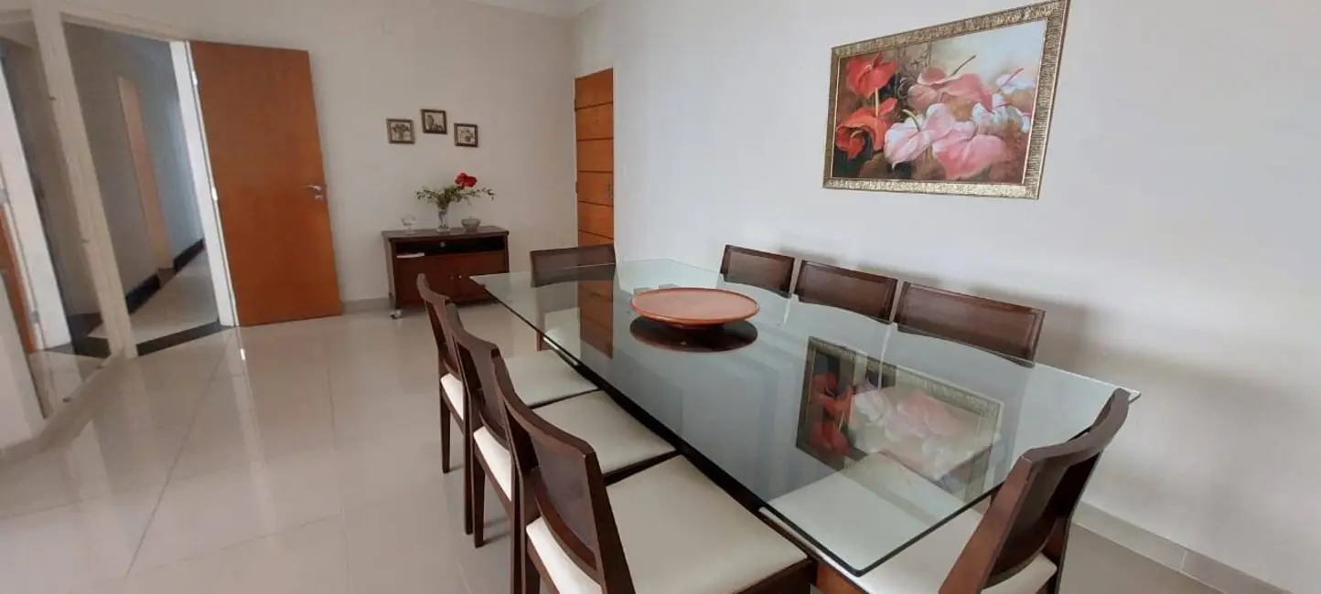 Foto 7 de Apartamento com 3 quartos à venda, 180m2 em Cabo Frio - RJ