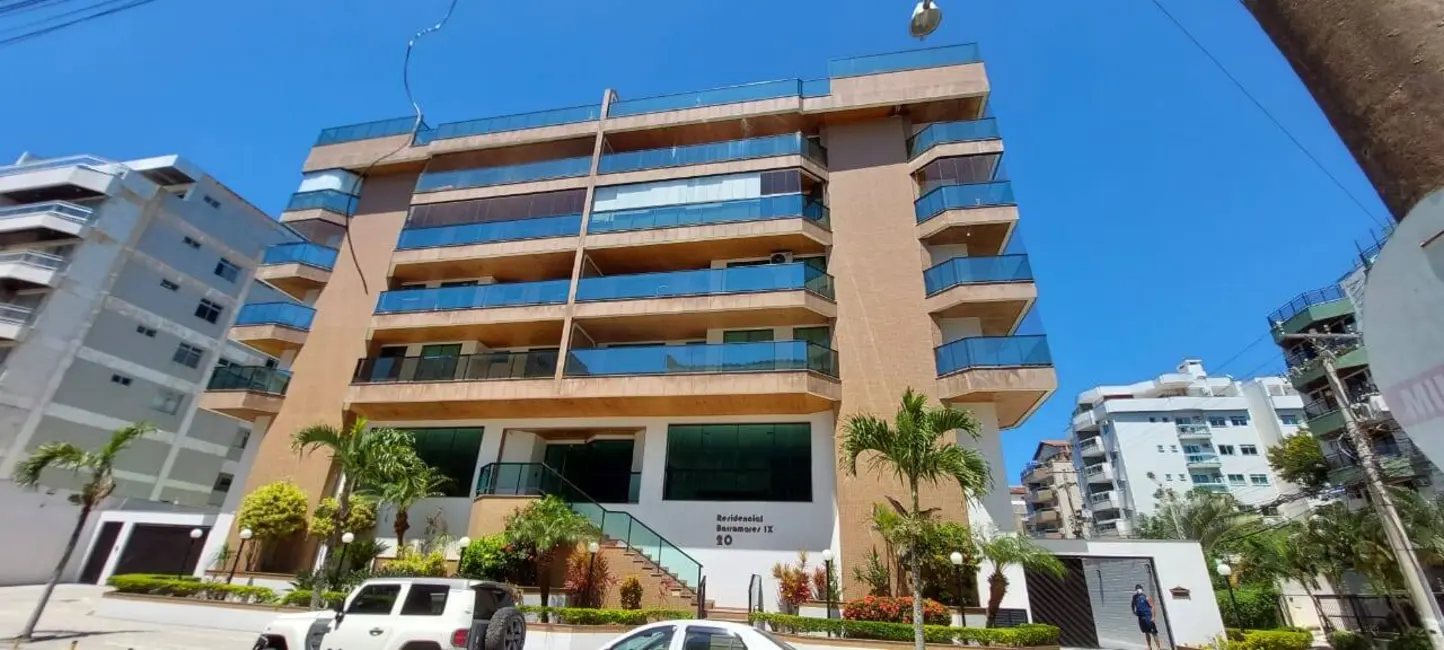 Foto 1 de Apartamento com 3 quartos à venda, 180m2 em Cabo Frio - RJ