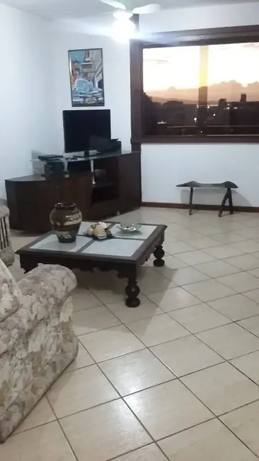 Cobertura com 4 quartos à venda, 210m2 em Braga, Cabo Frio - RJ - imagem 4 Foto 4 de Cobertura com 4 quartos à venda, 210m2 em Braga, Cabo Frio - RJ