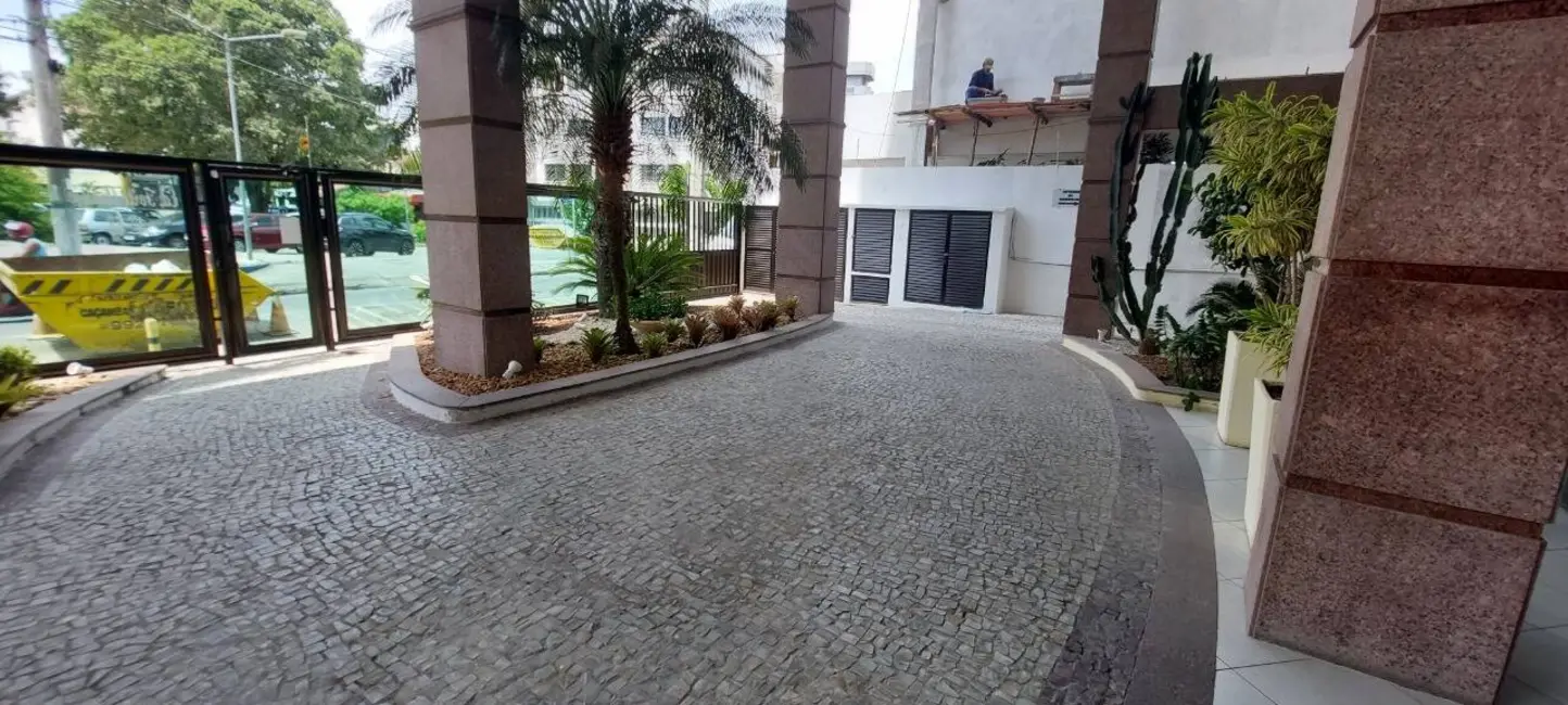 Apartamento com 3 quartos à venda, 170m2 em Passagem, Cabo Frio - RJ - imagem 3 Foto 3 de Apartamento com 3 quartos à venda, 170m2 em Passagem, Cabo Frio - RJ