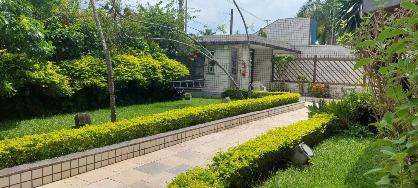 Foto 4 de Cobertura com 3 quartos à venda, 165m2 em São Bento, Cabo Frio - RJ