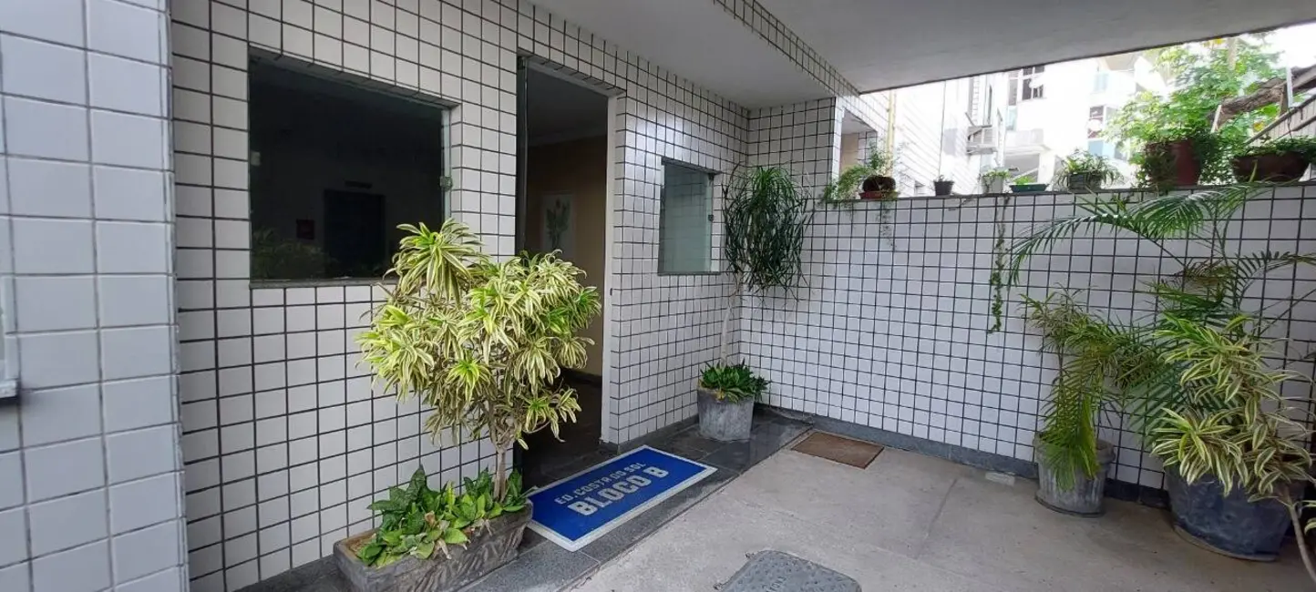 Foto 2 de Cobertura com 3 quartos à venda, 165m2 em São Bento, Cabo Frio - RJ