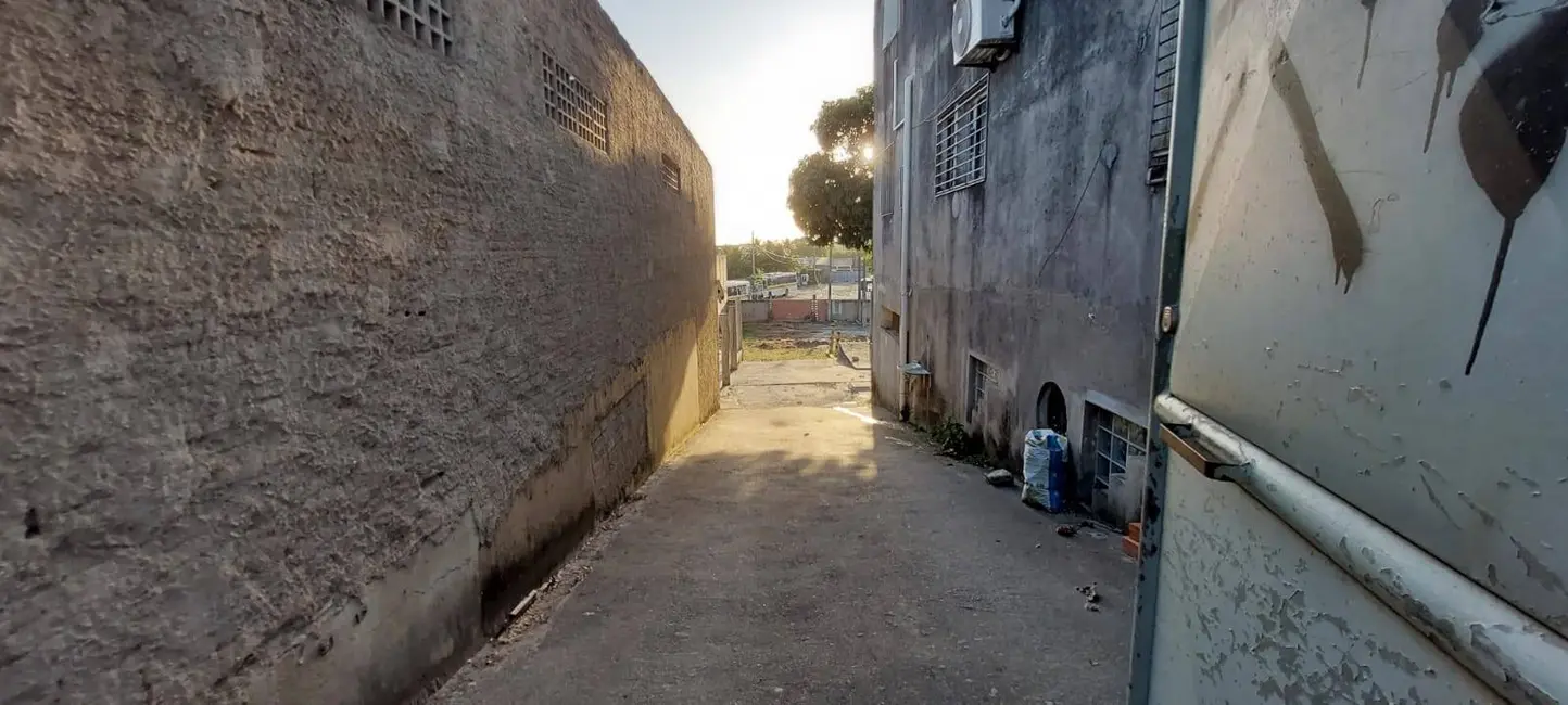 Foto 2 de Armazém / Galpão à venda, 2285m2 em Campo Redondo, Sao Pedro Da Aldeia - RJ