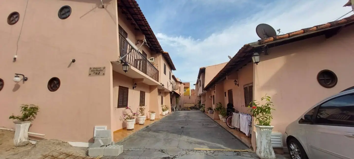 Foto 2 de Casa de Condomínio com 3 quartos à venda, 90m2 em Palmeiras, Cabo Frio - RJ