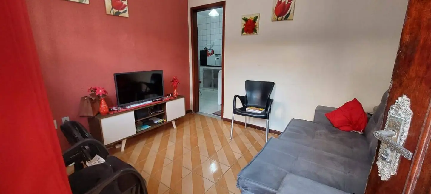 Casa de Condomínio com 3 quartos à venda, 90m2 em Palmeiras, Cabo Frio - RJ - imagem 3 Foto 3 de Casa de Condomínio com 3 quartos à venda, 90m2 em Palmeiras, Cabo Frio - RJ