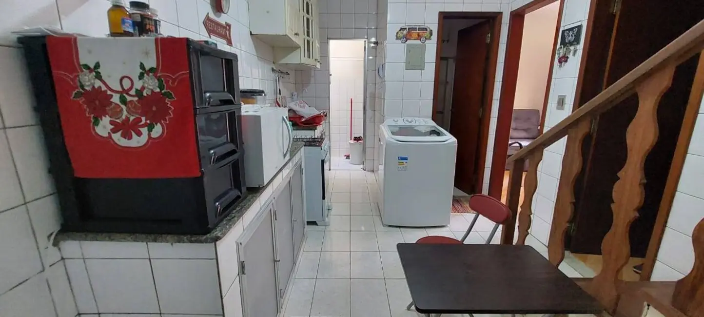 Casa de Condomínio com 3 quartos à venda, 90m2 em Palmeiras, Cabo Frio - RJ - imagem 7 Foto 7 de Casa de Condomínio com 3 quartos à venda, 90m2 em Palmeiras, Cabo Frio - RJ