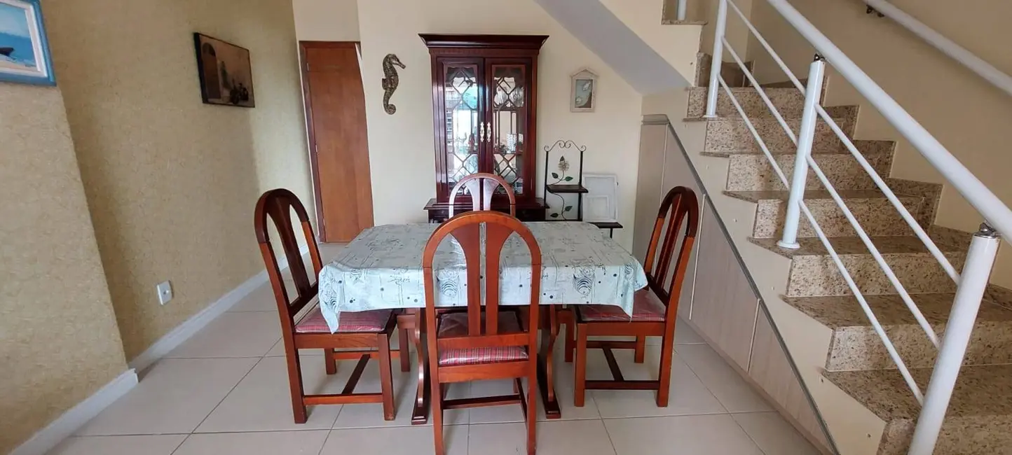 Cobertura com 3 quartos à venda, 210m2 em Braga, Cabo Frio - RJ - imagem 7 Foto 7 de Cobertura com 3 quartos à venda, 210m2 em Braga, Cabo Frio - RJ