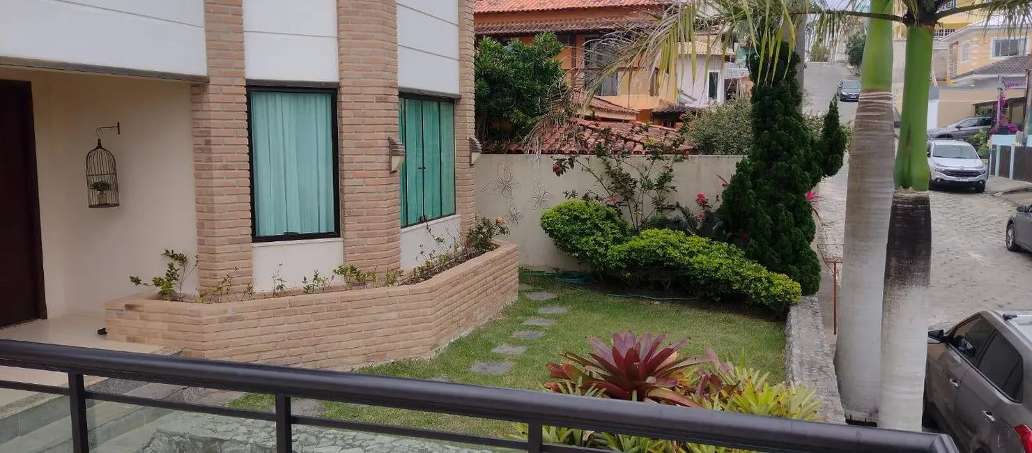 Foto 2 de Casa de Condomínio com 3 quartos à venda, 300m2 em Peró, Cabo Frio - RJ