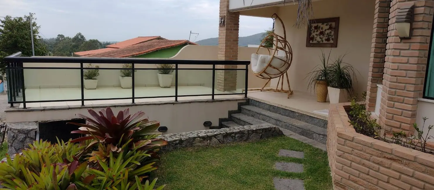 Foto 4 de Casa de Condomínio com 3 quartos à venda, 300m2 em Peró, Cabo Frio - RJ