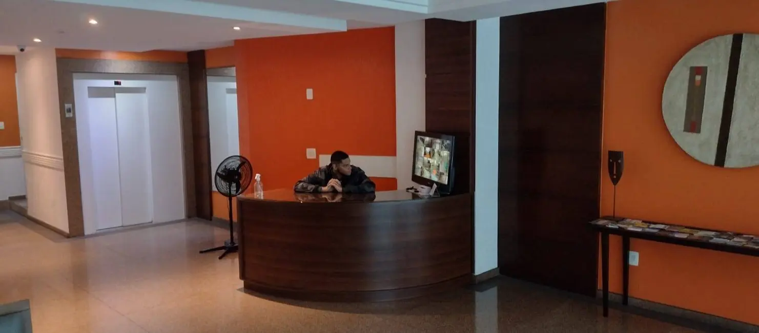 Foto 3 de Apartamento com 2 quartos à venda, 100m2 em Passagem, Cabo Frio - RJ