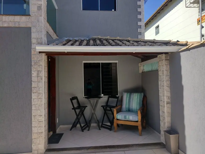 Foto 2 de Casa com 3 quartos à venda, 115m2 em Praia do Siqueira, Cabo Frio - RJ