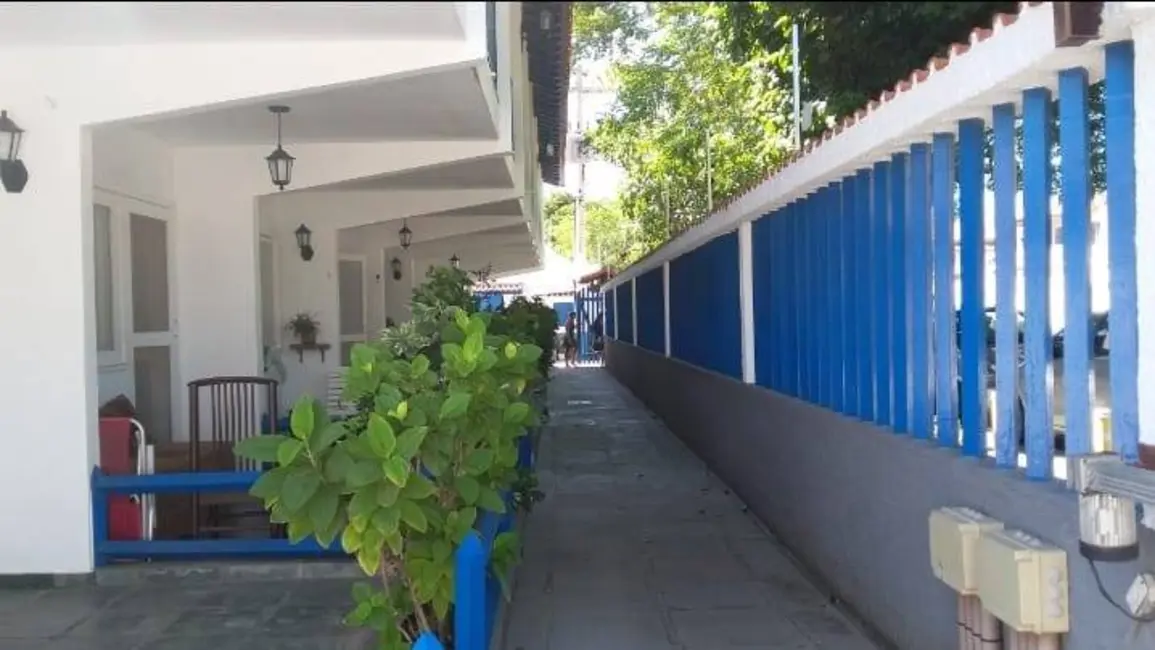 Foto 2 de Casa de Condomínio com 1 quarto à venda, 63m2 em Portinho, Cabo Frio - RJ