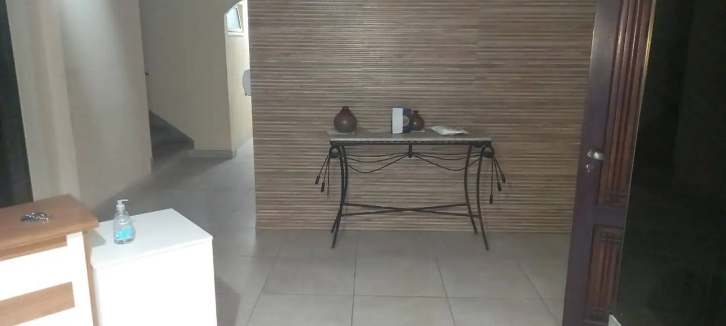 Foto 2 de Cobertura com 3 quartos à venda, 140m2 em Centro, Cabo Frio - RJ
