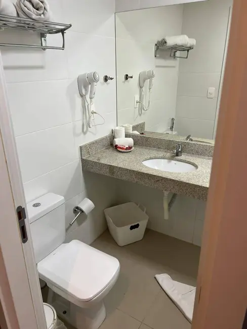 Foto 9 de Apartamento com 1 quarto à venda, 22m2 em São Bento, Cabo Frio - RJ