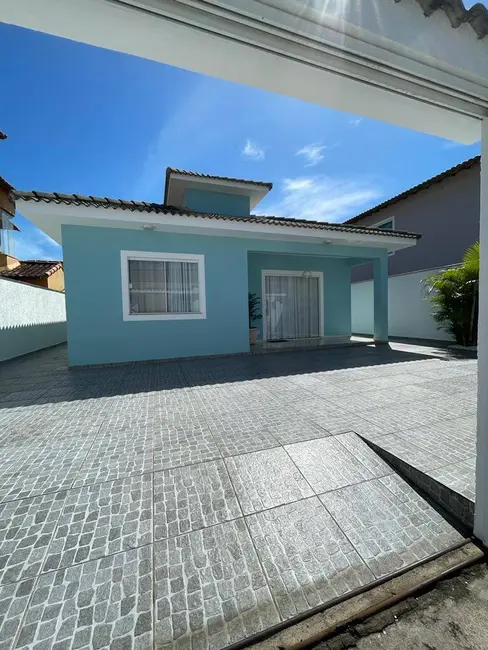 Foto 2 de Casa de Condomínio com 3 quartos à venda, 102m2 em Peró, Cabo Frio - RJ