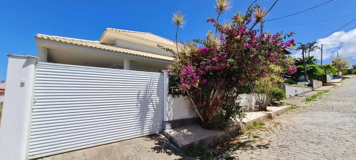 Foto 2 de Casa de Condomínio com 3 quartos à venda, 152m2 em Peró, Cabo Frio - RJ