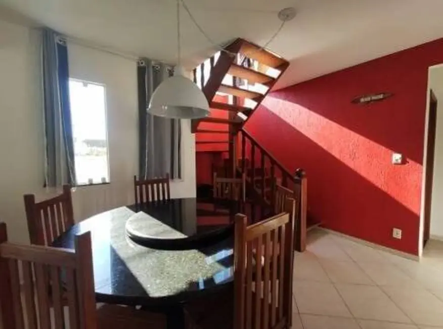 Casa de Condomínio com 4 quartos à venda, 180m2 em Peró, Cabo Frio - RJ - imagem 3 Foto 3 de Casa de Condomínio com 4 quartos à venda, 180m2 em Peró, Cabo Frio - RJ