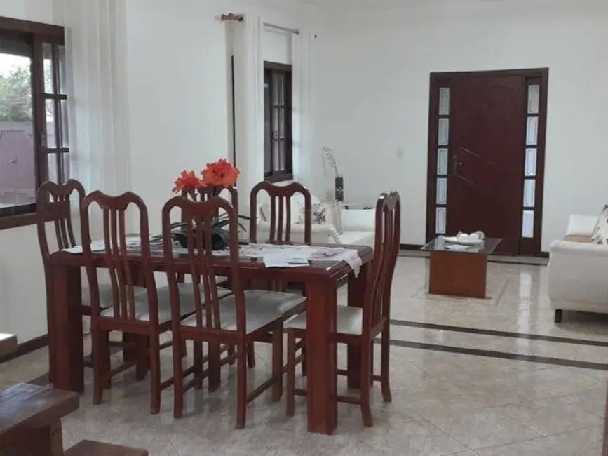 Casa de Condomínio com 4 quartos à venda, 128m2 em Peró, Cabo Frio - RJ - imagem 7 Foto 7 de Casa de Condomínio com 4 quartos à venda, 128m2 em Peró, Cabo Frio - RJ