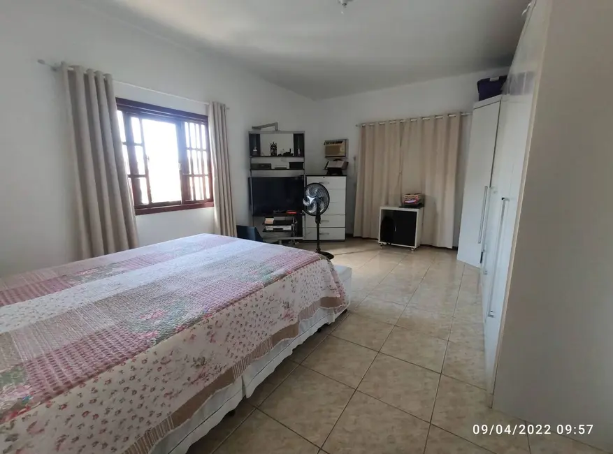 Casa de Condomínio com 4 quartos à venda, 128m2 em Peró, Cabo Frio - RJ - imagem 8 Foto 8 de Casa de Condomínio com 4 quartos à venda, 128m2 em Peró, Cabo Frio - RJ