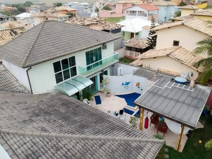 Foto 4 de Casa de Condomínio com 4 quartos à venda, 171m2 em Peró, Cabo Frio - RJ