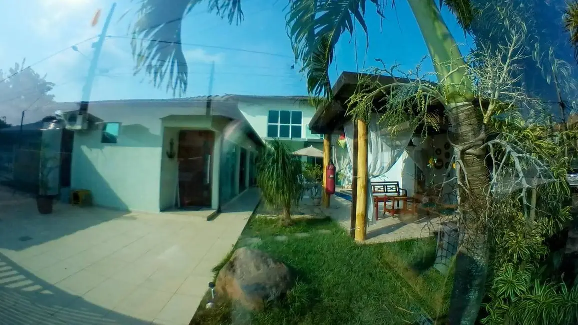 Foto 8 de Casa de Condomínio com 4 quartos à venda, 171m2 em Peró, Cabo Frio - RJ