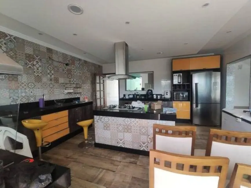 Casa de Condomínio com 4 quartos à venda, 180m2 em Peró, Cabo Frio - RJ - imagem 5 Foto 5 de Casa de Condomínio com 4 quartos à venda, 180m2 em Peró, Cabo Frio - RJ