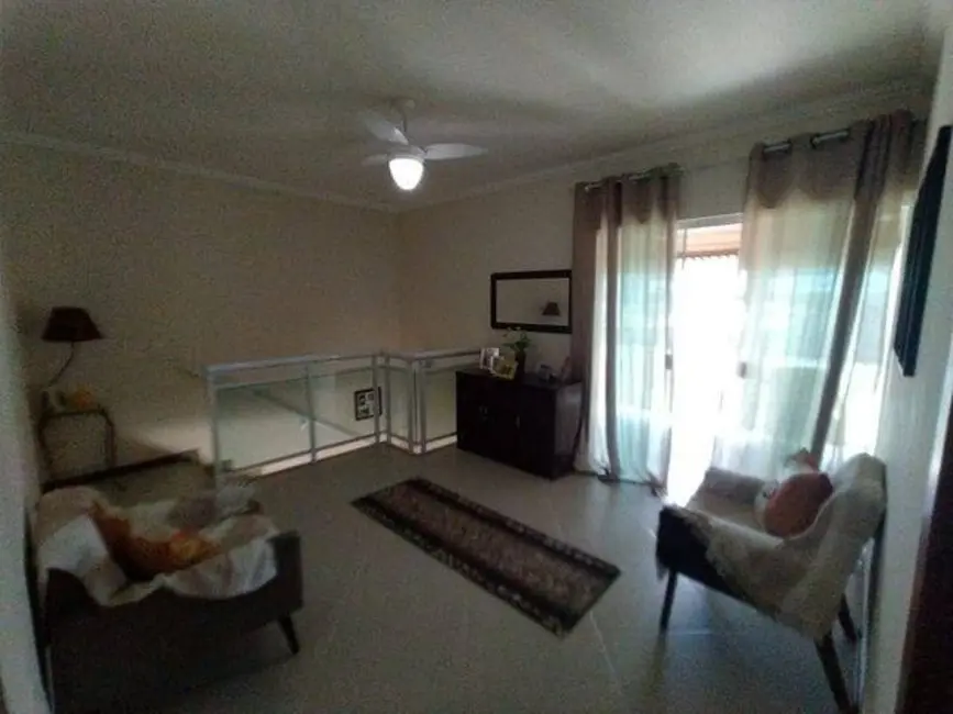 Casa de Condomínio com 5 quartos à venda, 275m2 em Peró, Cabo Frio - RJ - imagem 8 Foto 8 de Casa de Condomínio com 5 quartos à venda, 275m2 em Peró, Cabo Frio - RJ