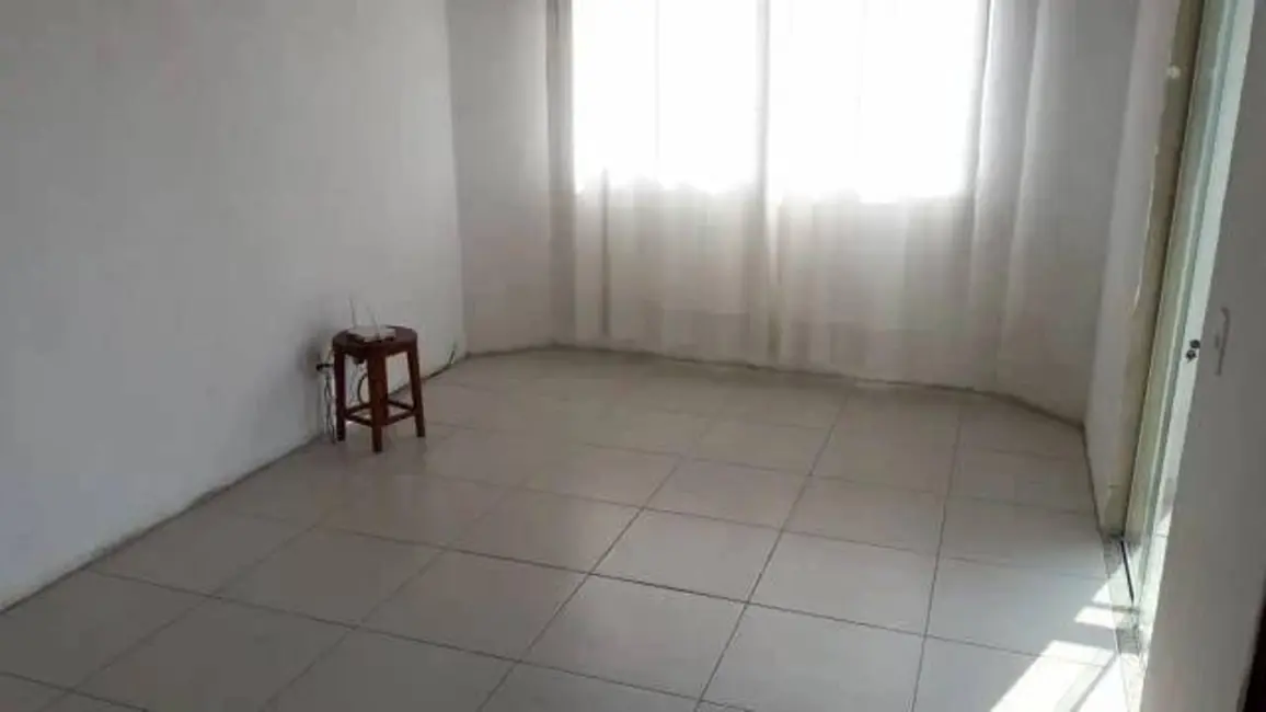 Casa de Condomínio com 5 quartos à venda, 215m2 em Peró, Cabo Frio - RJ - imagem 3 Foto 3 de Casa de Condomínio com 5 quartos à venda, 215m2 em Peró, Cabo Frio - RJ