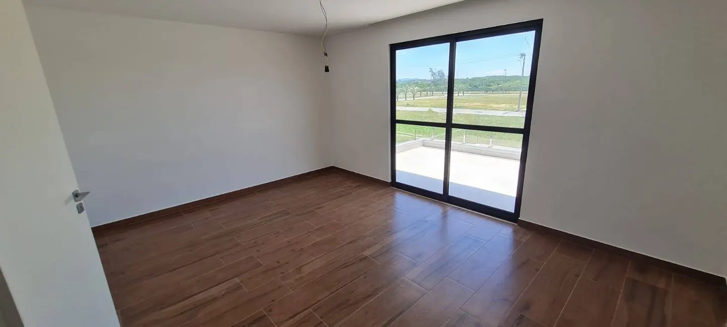Foto 7 de Casa de Condomínio com 3 quartos à venda, 284m2 em Cabo Frio - RJ