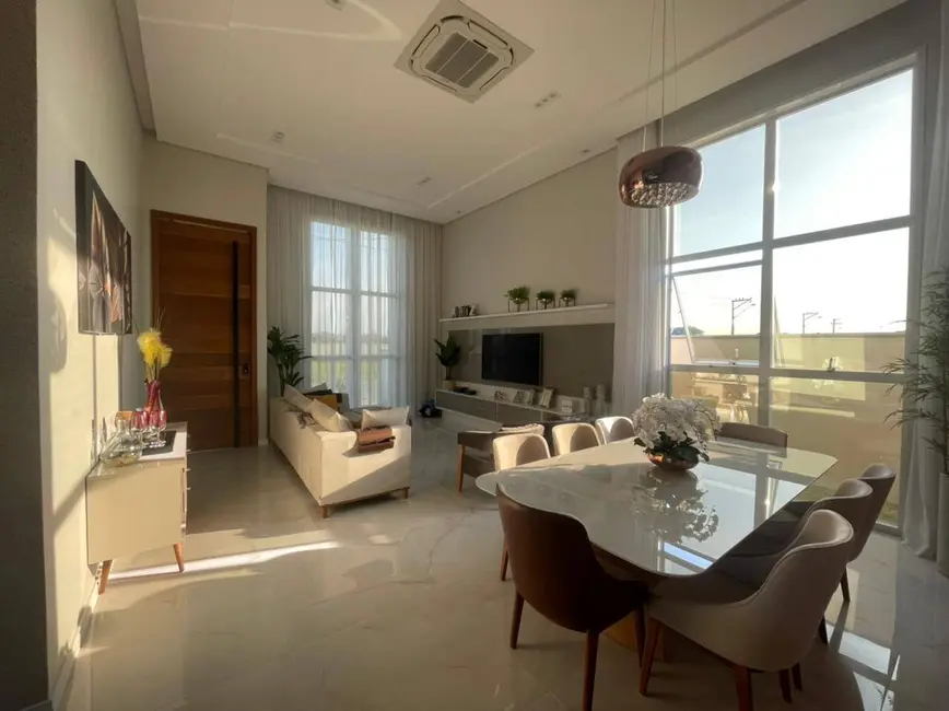 Foto 7 de Casa de Condomínio com 3 quartos à venda, 178m2 em Cabo Frio - RJ