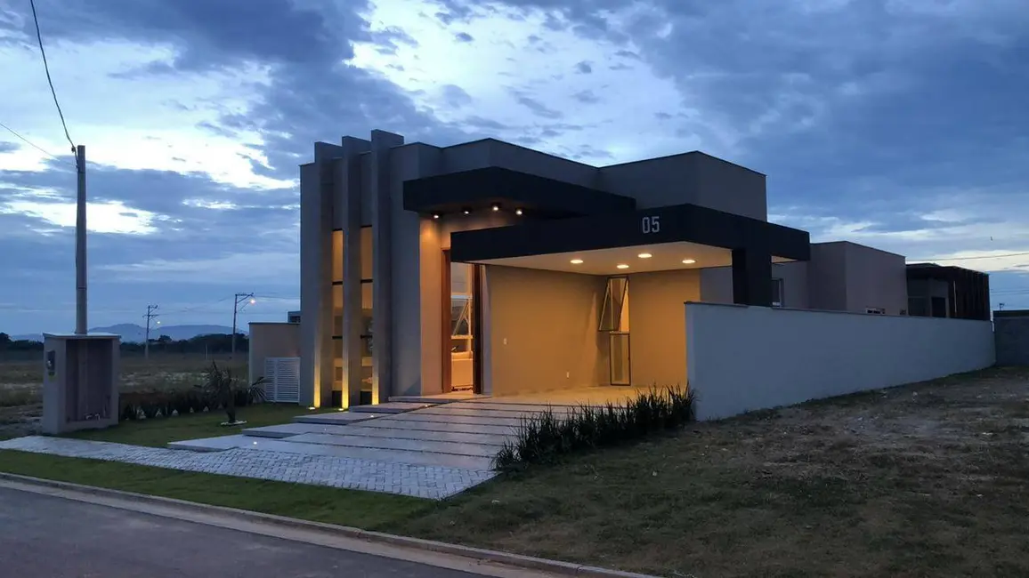 Foto 2 de Casa de Condomínio com 3 quartos à venda, 178m2 em Cabo Frio - RJ