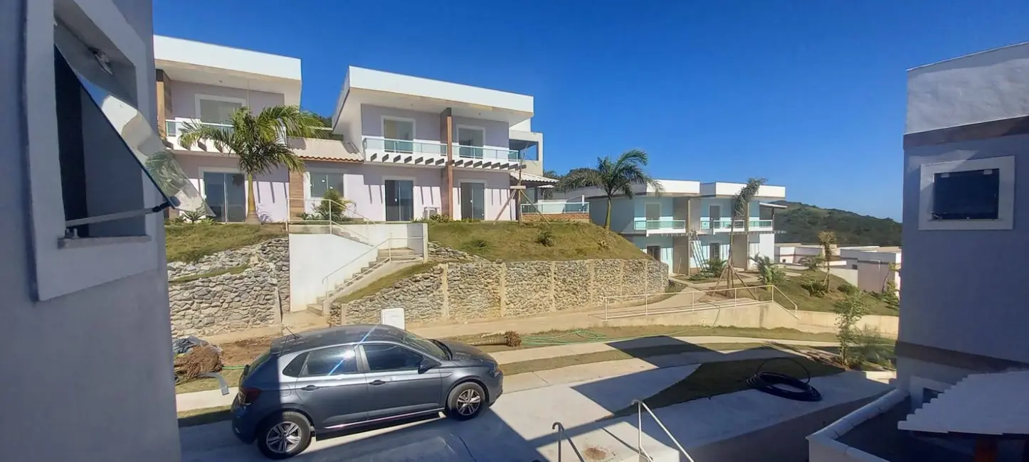 Casa de Condomínio com 2 quartos à venda, 73m2 em Peró, Cabo Frio - RJ - imagem 3 Foto 3 de Casa de Condomínio com 2 quartos à venda, 73m2 em Peró, Cabo Frio - RJ