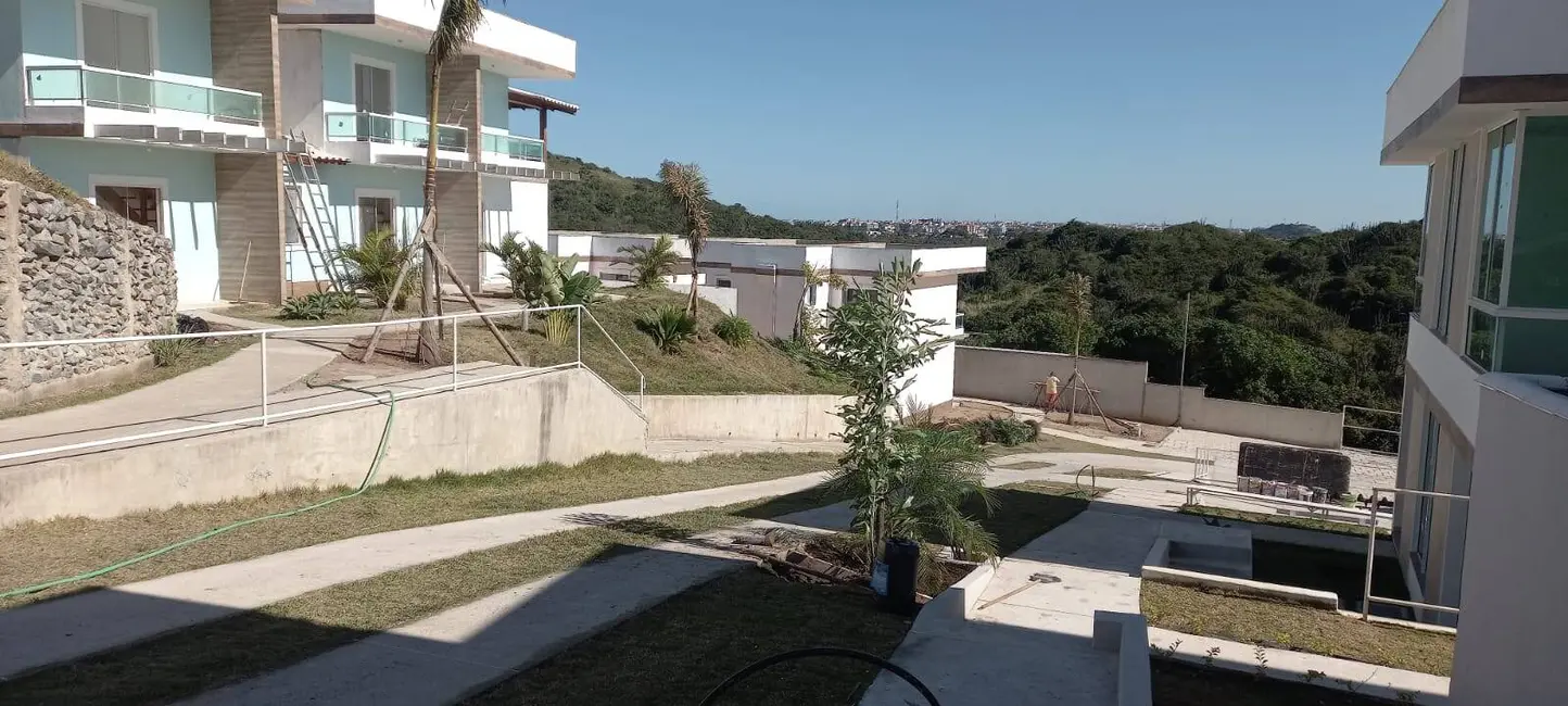 Casa de Condomínio com 2 quartos à venda, 73m2 em Peró, Cabo Frio - RJ - imagem 4 Foto 4 de Casa de Condomínio com 2 quartos à venda, 73m2 em Peró, Cabo Frio - RJ