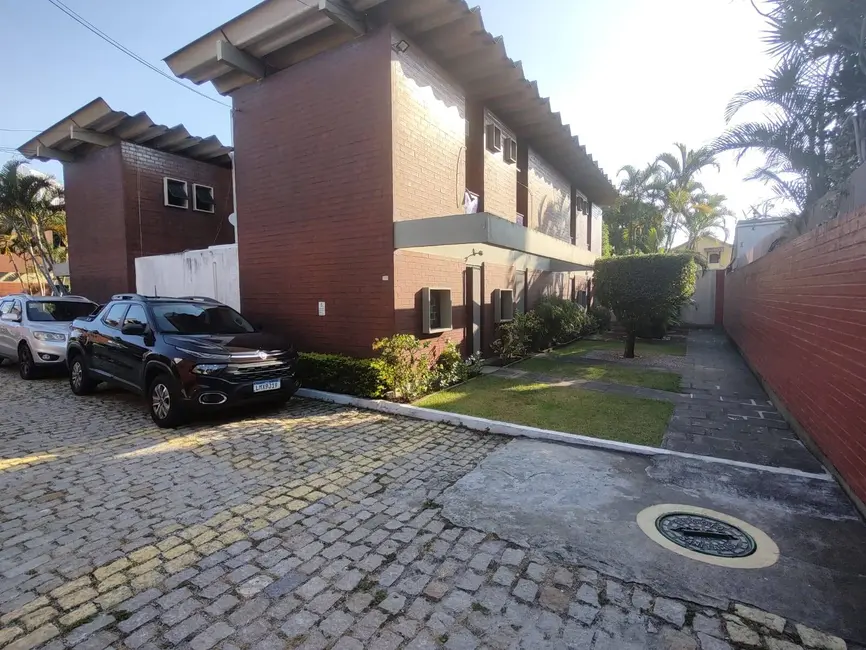 Foto 1 de Casa de Condomínio com 3 quartos à venda, 88m2 em Portinho, Cabo Frio - RJ