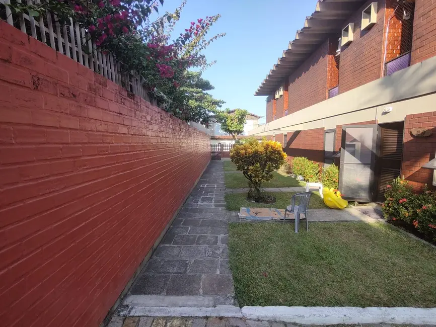 Foto 2 de Casa de Condomínio com 3 quartos à venda, 88m2 em Portinho, Cabo Frio - RJ