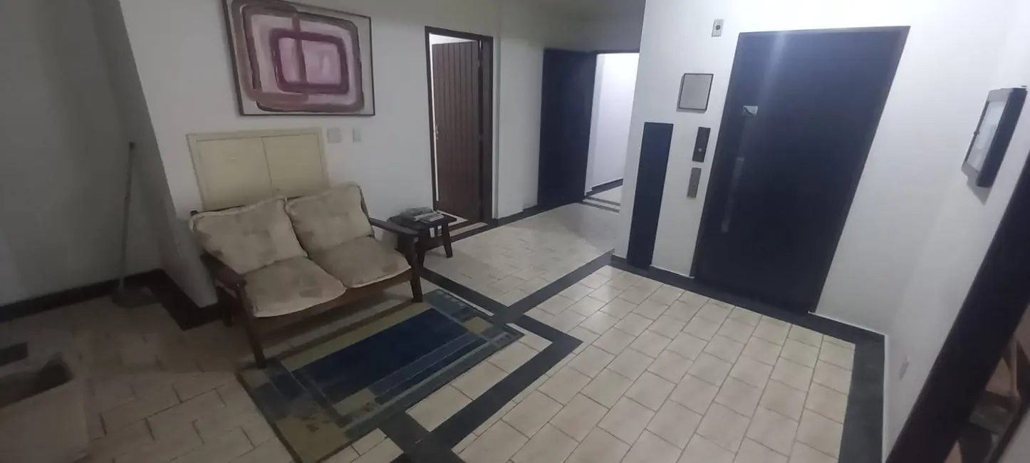 Foto 2 de Apartamento com 1 quarto à venda, 55m2 em Vila Nova, Cabo Frio - RJ