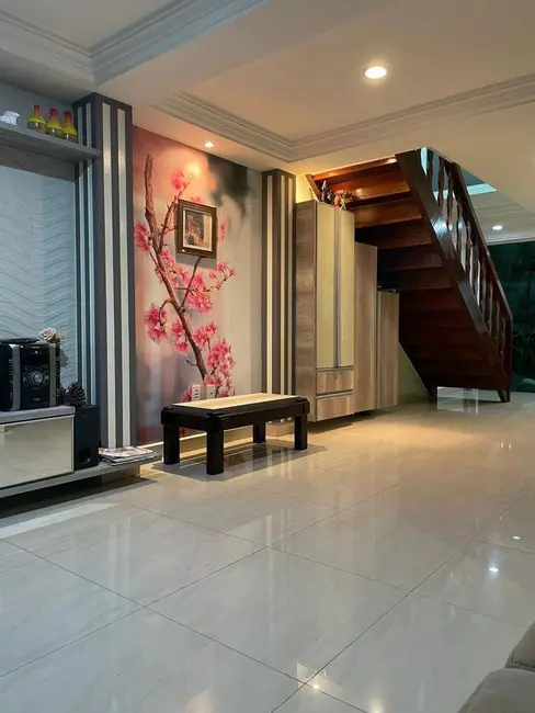 Casa com 5 quartos à venda, 169m2 em Portinho, Cabo Frio - RJ - imagem 6 Foto 6 de Casa com 5 quartos à venda, 169m2 em Portinho, Cabo Frio - RJ