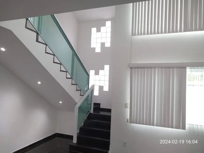 Foto 9 de Casa com 3 quartos à venda, 547m2 em Foguete, Cabo Frio - RJ