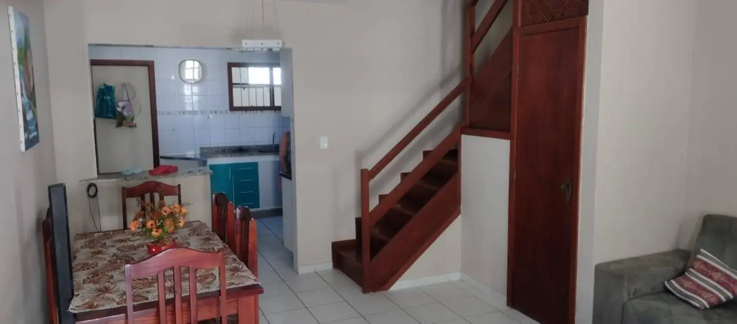 Foto 5 de Casa de Condomínio com 2 quartos à venda, 78m2 em Ogiva, Cabo Frio - RJ