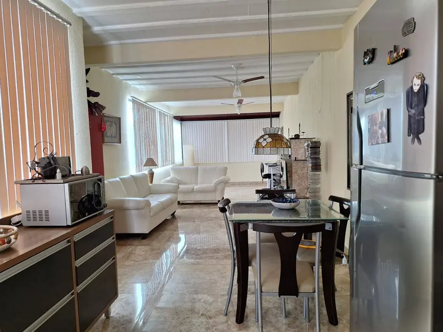 Foto 4 de Casa com 3 quartos à venda, 213m2 em Centro, Cabo Frio - RJ