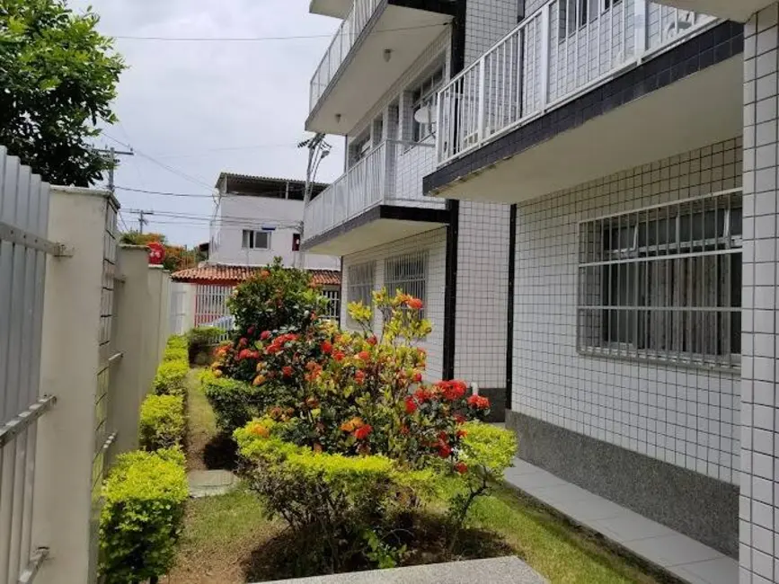 Foto 2 de Apartamento com 2 quartos à venda, 70m2 em Braga, Cabo Frio - RJ