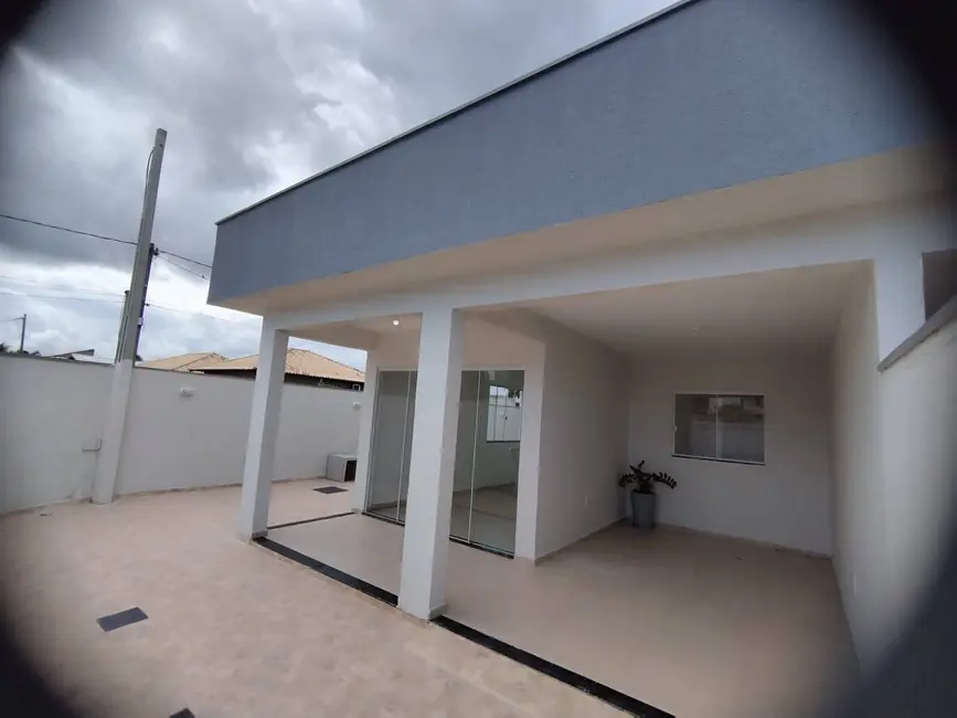 Foto 3 de Casa com 2 quartos à venda, 65m2 em Cabo Frio - RJ