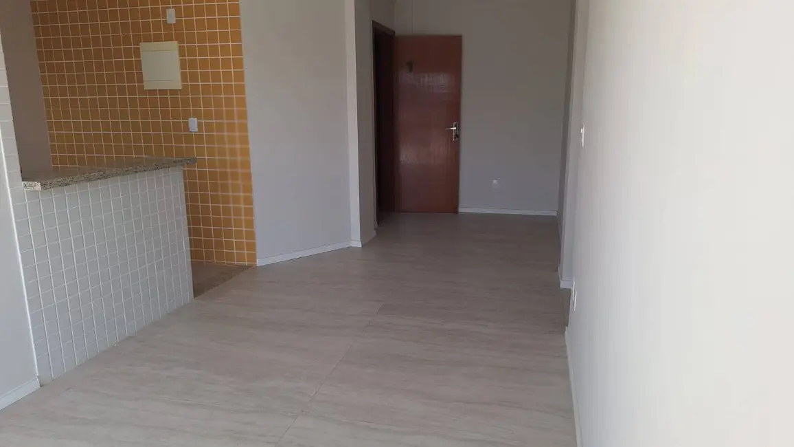 Foto 4 de Apartamento com 2 quartos à venda, 80m2 em Braga, Cabo Frio - RJ