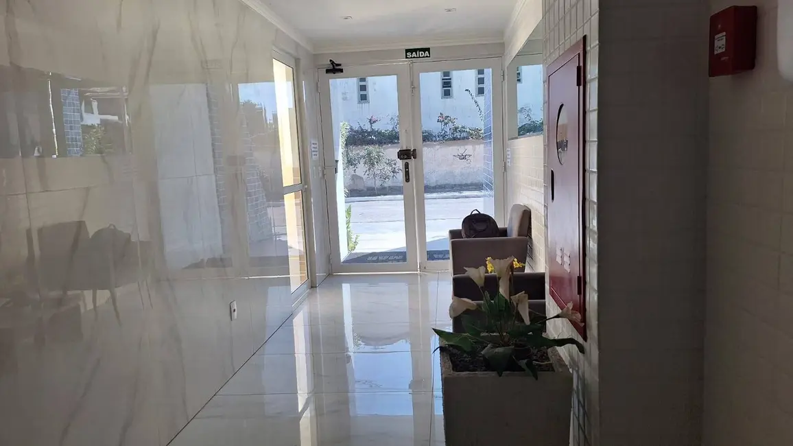 Foto 2 de Cobertura com 1 quarto à venda, 53m2 em Braga, Cabo Frio - RJ