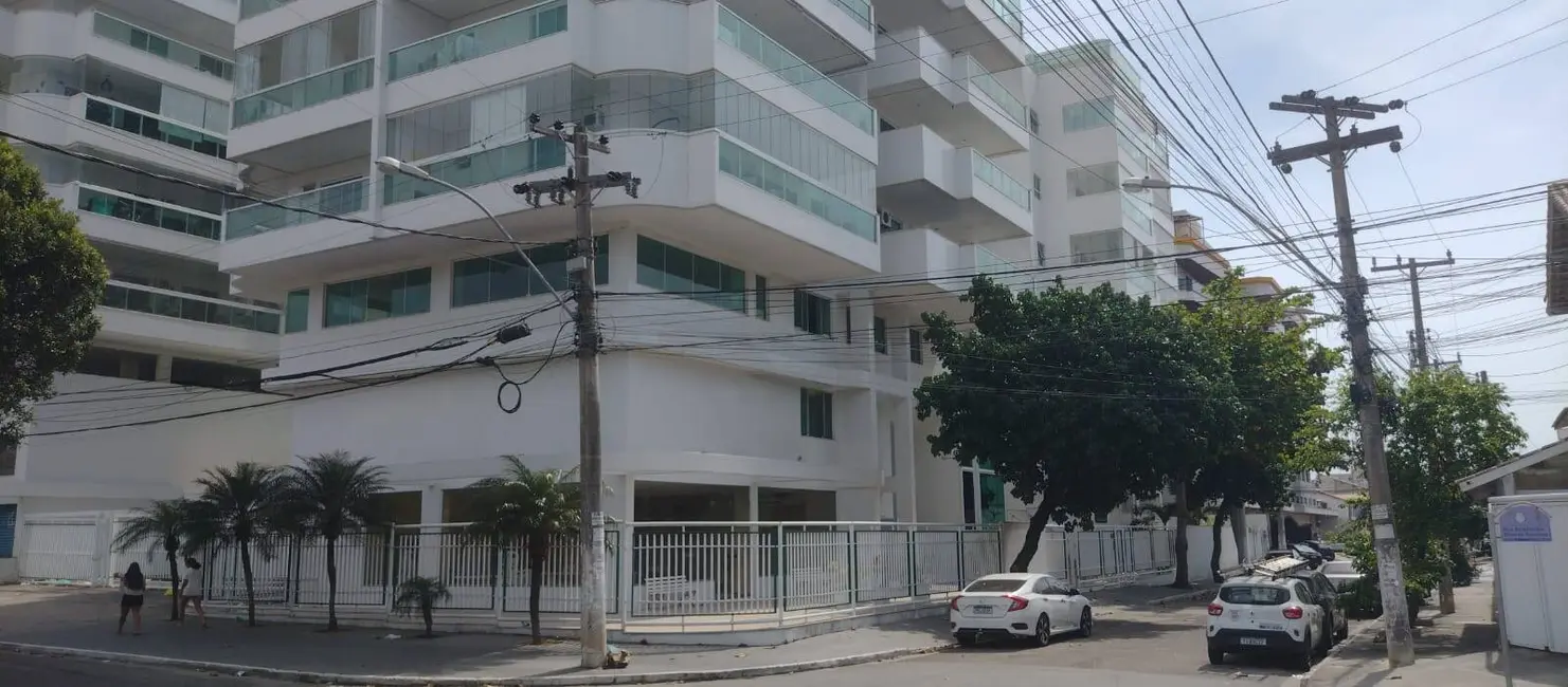 Apartamento com 1 quarto à venda, 63m2 em Braga, Cabo Frio - RJ - imagem 2 Foto 2 de Apartamento com 1 quarto à venda, 63m2 em Braga, Cabo Frio - RJ