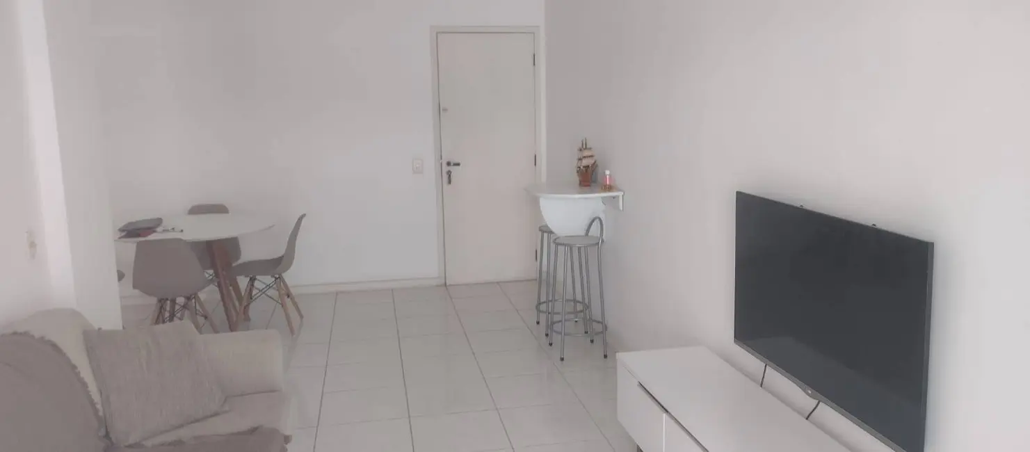 Apartamento com 1 quarto à venda, 63m2 em Braga, Cabo Frio - RJ - imagem 9 Foto 9 de Apartamento com 1 quarto à venda, 63m2 em Braga, Cabo Frio - RJ