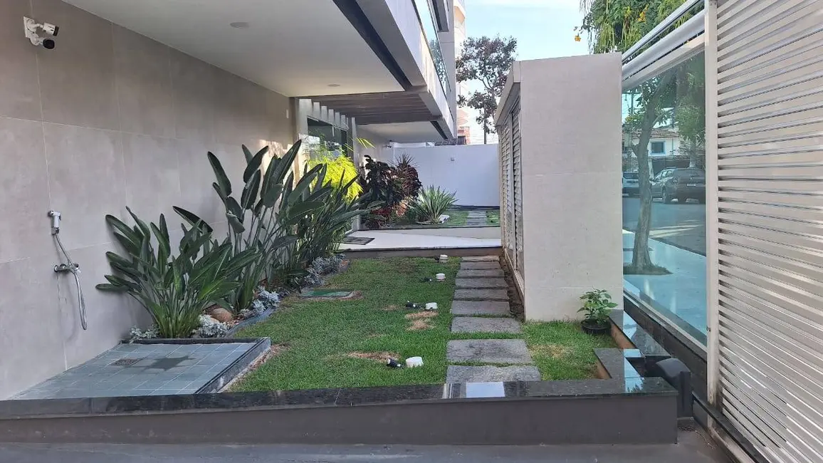 Foto 2 de Apartamento com 2 quartos à venda, 103m2 em Braga, Cabo Frio - RJ