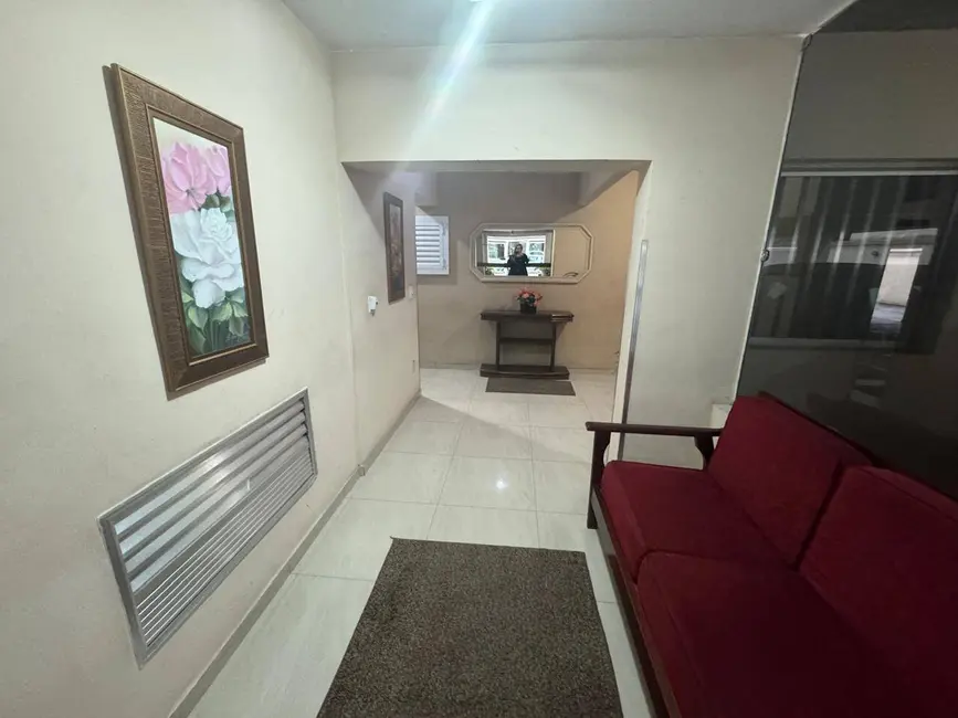 Foto 3 de Apartamento com 3 quartos à venda, 83m2 em Braga, Cabo Frio - RJ